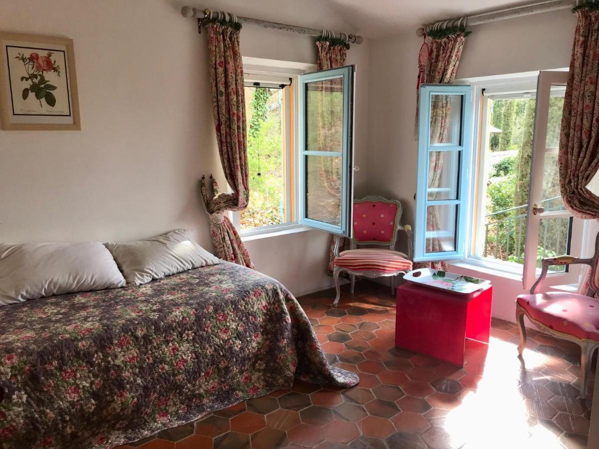 Domaine Des Tilleuls D'Or Saint-Cézaire-sur-Siagne Esterno foto